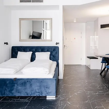 Rentplanet - Ovo Apartment *