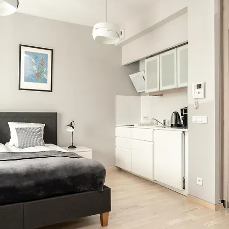 Rentplanet - Ovo Apartment *