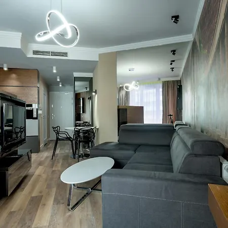 Rentplanet - Ovo Apartment *