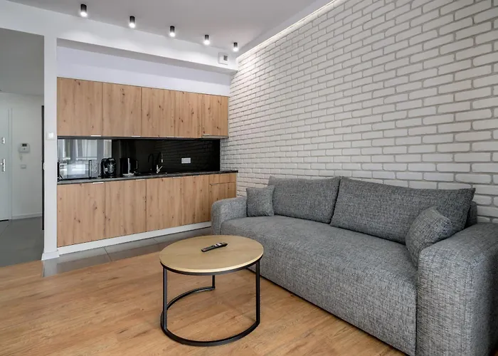 Rentplanet - Ovo Apartment *